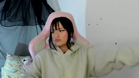 Snapshot of sarah_ramirez777 chatting on January 18, 7:49 am Sarah Ramirez online show from January 18, 7:49 am