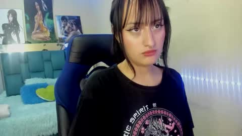 Snapshot of sarah_ramirez777 chatting on February 3, 5:56 pm Sarah Ramirez online show from February 3, 5:56 pm