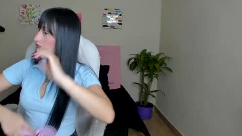 Snapshot of sarah_ramirez777 chatting on February 25, 12:03 pm Sarah Ramirez online show from February 25, 12:03 pm