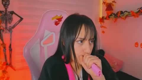 Snapshot of sarah_ramirez777 chatting on October 16, 8:15 am Sarah Ramirez online show from October 16, 8:15 am