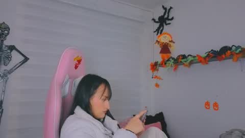 Snapshot of sarah_ramirez777 chatting on October 22, 3:07 am Sarah Ramirez online show from October 22, 3:07 am