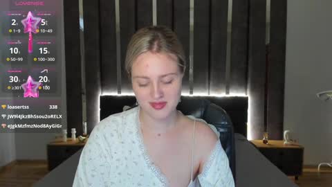 Snapshot of sarah_soul chatting on January 5, 6:56 am Sarah online show from January 5, 6:56 am