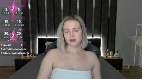 Snapshot of sarah_soul chatting on January 23, 7:00 am Sarah online show from January 23, 7:00 am