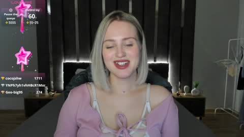 Snapshot of sarah_soul chatting on January 24, 6:46 am Sarah online show from January 24, 6:46 am