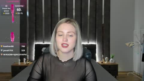 Snapshot of sarah_soul chatting on January 26, 7:32 am Sarah online show from January 26, 7:32 am