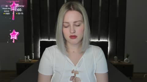 Snapshot of sarah_soul chatting on February 2, 12:51 am Sarah online show from February 2, 12:51 am