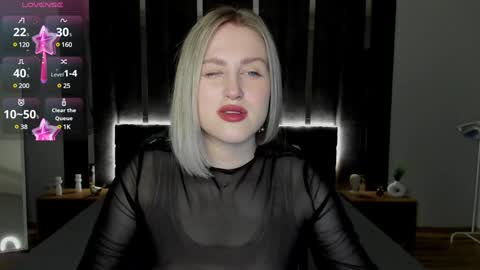 Snapshot of sarah_soul chatting on February 6, 12:54 am Sarah online show from February 6, 12:54 am