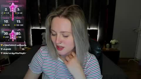 Snapshot of sarah_soul chatting on February 26, 7:09 am Sarah online show from February 26, 7:09 am