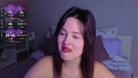 Snapshot of sarah_soul chatting on November 22, 11:37 pm Sarah online show from November 22, 11:37 pm