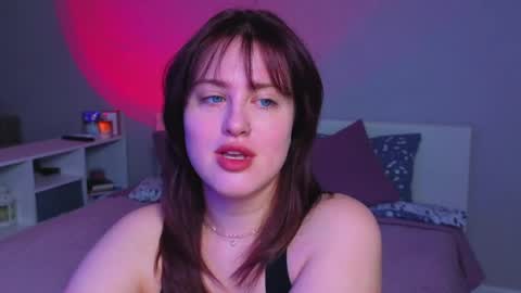 Snapshot of sarah_soul chatting on June 2, 10:56 pm Sarah online show from June 2, 10:56 pm