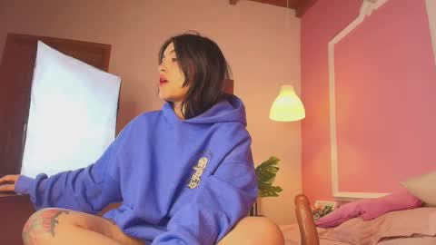   online show from December 27, 7:29 am