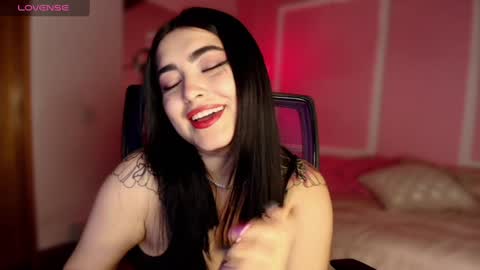   online show from January 18, 11:21 am