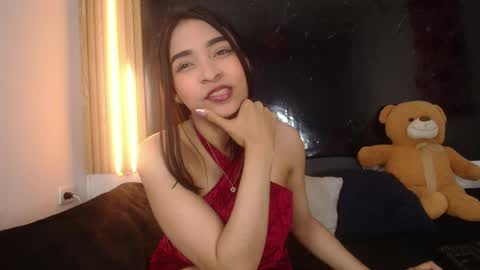 Snapshot of sarahajhoness chatting on May 11, 9:45 pm sarahajhoness online show from May 11, 9:45 pm