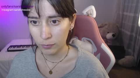 sarahdressler online show from February 11, 4:11 am