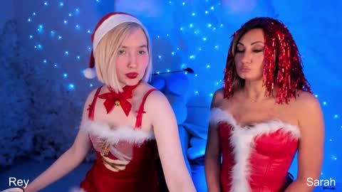 Divine Sarah NONUDE model online show from December 15, 3:53 pm