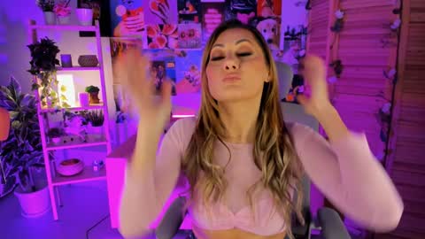 Divine Sarah NONUDE model online show from December 16, 2:05 pm