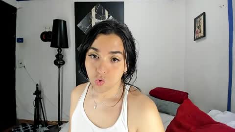 SARAHJEY     online show from April 21, 1:42 am