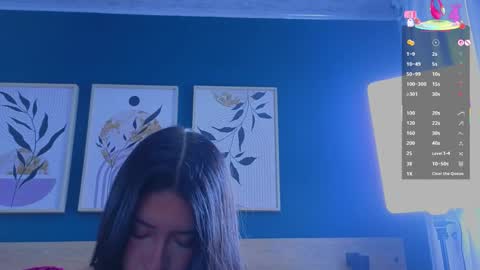 Sarah online show from October 3, 11:51 am