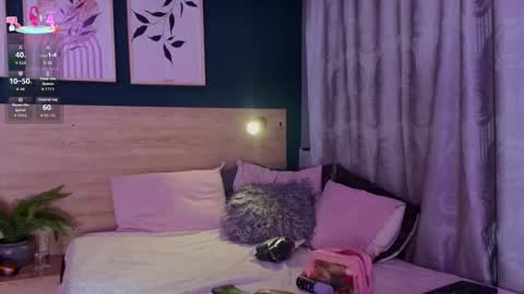 Sarah online show from February 10, 11:47 am