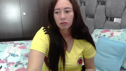 Snapshot of sarahott_1 chatting on July 7, 2:21 pm Lia online show from July 7, 2:21 pm