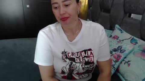 Snapshot of sarahott_1 chatting on July 22, 3:26 pm Lia online show from July 22, 3:26 pm