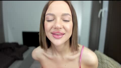 sarahphyllis online show from January 20, 9:43 pm