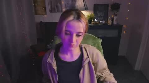 Sarah online show from May 30, 9:56 pm