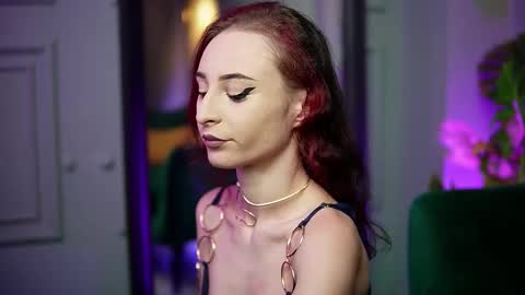 Snapshot of saraiangel chatting on November 8, 9:02 pm Sarai online show from November 8, 9:02 pm