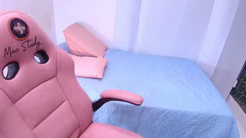 Snapshot of sarak_ chatting on January 31, 11:56 am Sara online show from January 31, 11:56 am