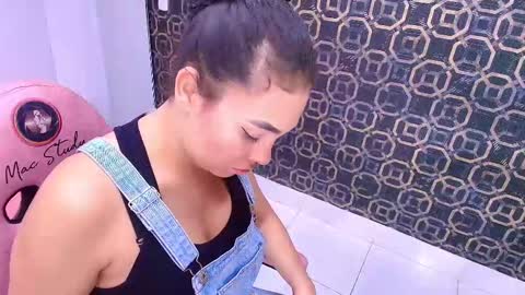 Snapshot of sarak_ chatting on February 24, 11:54 am Sara online show from February 24, 11:54 am