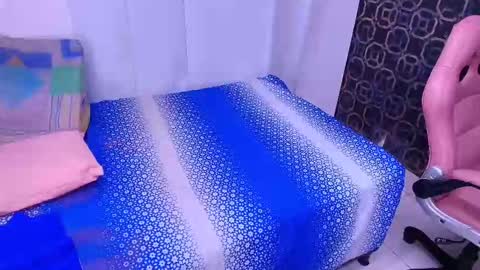 Snapshot of sarak_ chatting on March 4, 12:01 pm Sara online show from March 4, 12:01 pm