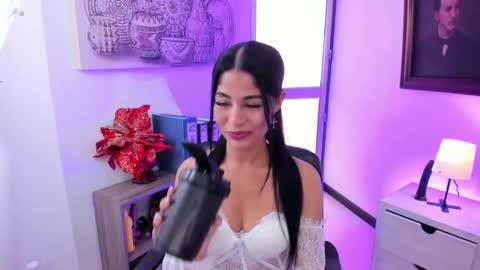 saralife69 online show from January 13, 3:04 pm