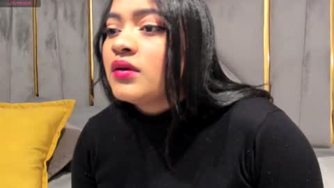   online show from October 12, 11:42 am