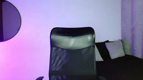 Snapshot of saramilf_69 chatting on January 16, 3:35 pm saramilf_69 online show from January 16, 3:35 pm