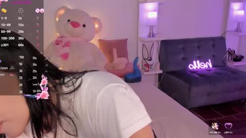 Snapshot of saraowens1 chatting on September 27, 8:25 pm saraowens online show from September 27, 8:25 pm