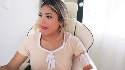 Sara online show from January 21, 10:08 pm