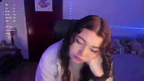 Snapshot of sarapbunny chatting on September 18, 12:23 am Sara online show from September 18, 12:23 am
