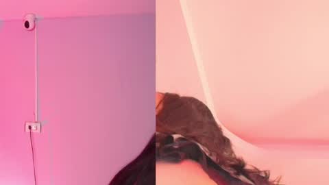 Snapshot of sararoy_ chatting on July 29, 4:27 pm Sara online show from July 29, 4:27 pm