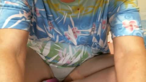 sarasexx33 online show from June 25, 7:51 pm