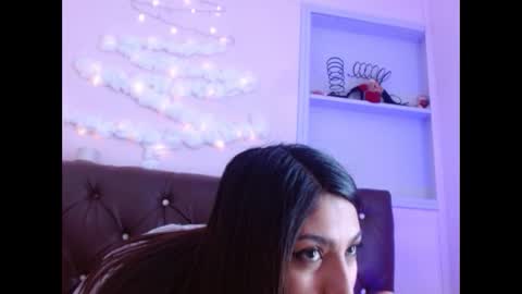 sarastonesx online show from December 7, 12:02 pm