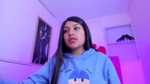 sarastonesx online show from October 9, 6:44 am