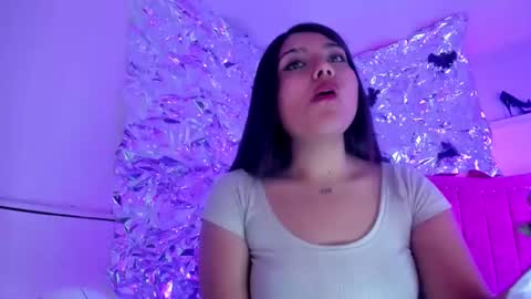 sarastonesx online show from November 27, 11:07 pm