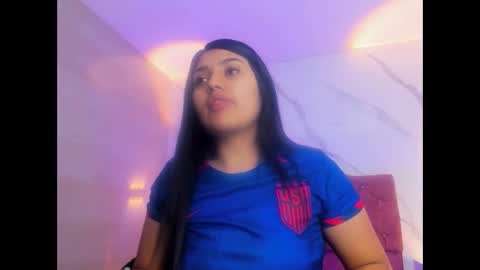 sarastonesx online show from April 18, 7:34 am