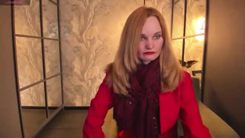 Sara online show from December 13, 7:53 pm