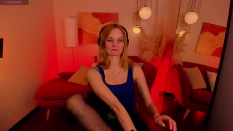 Sara online show from March 9, 1:15 pm