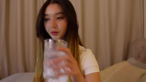 Shara online show from December 6, 11:11 am