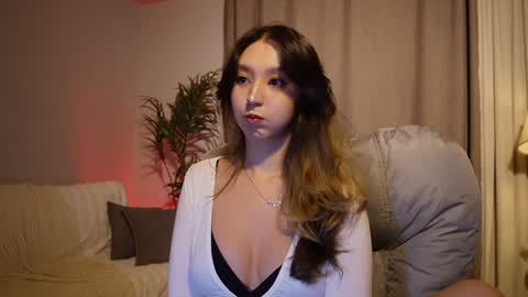 Shara online show from January 8, 1:24 pm