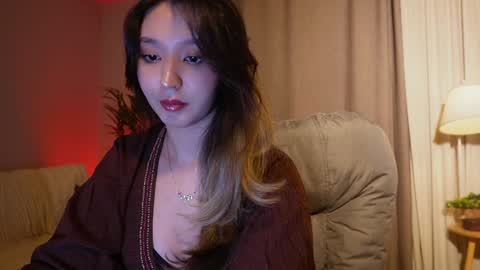 Snapshot of sarasuo chatting on February 9, 2:21 pm Shara online show from February 9, 2:21 pm