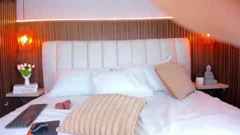 Snapshot of saravega21 chatting on February 26, 4:55 am Sara Vega online show from February 26, 4:55 am