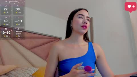      online show from April 23, 7:16 pm